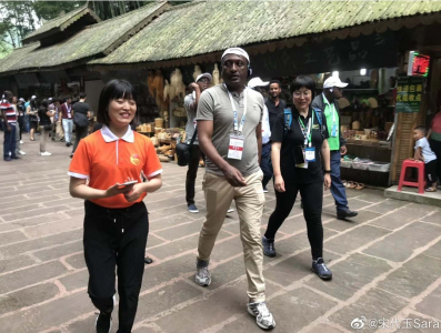 為什么廣場舞也會需要科音達講解器？
